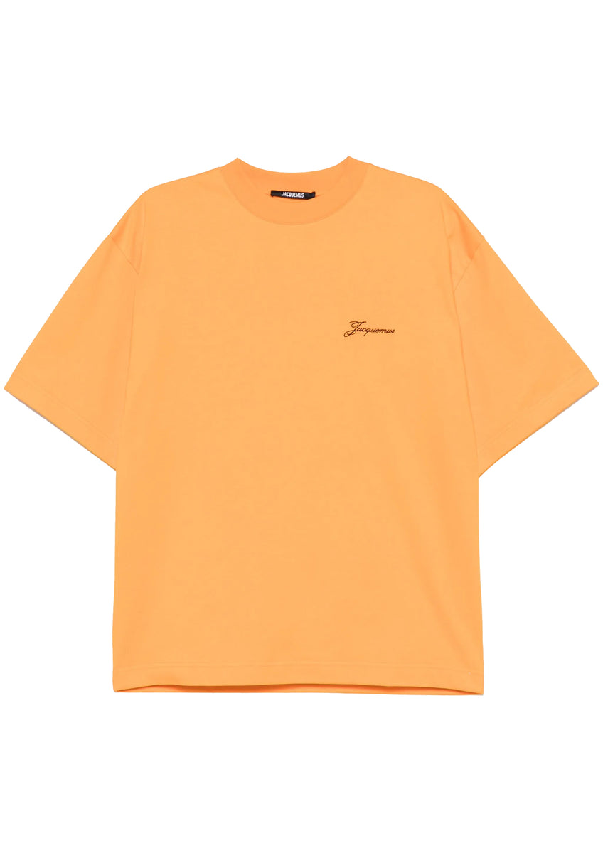 JACQUEMUS - LE T-SHIRT HALTERES ATHLETIC CLUB ORANGE – SOLAR MTP JACQUEMUS - LE T-SHIRT HALTERES ATHLETIC CLUB ORANGE – SOLAR MTP
