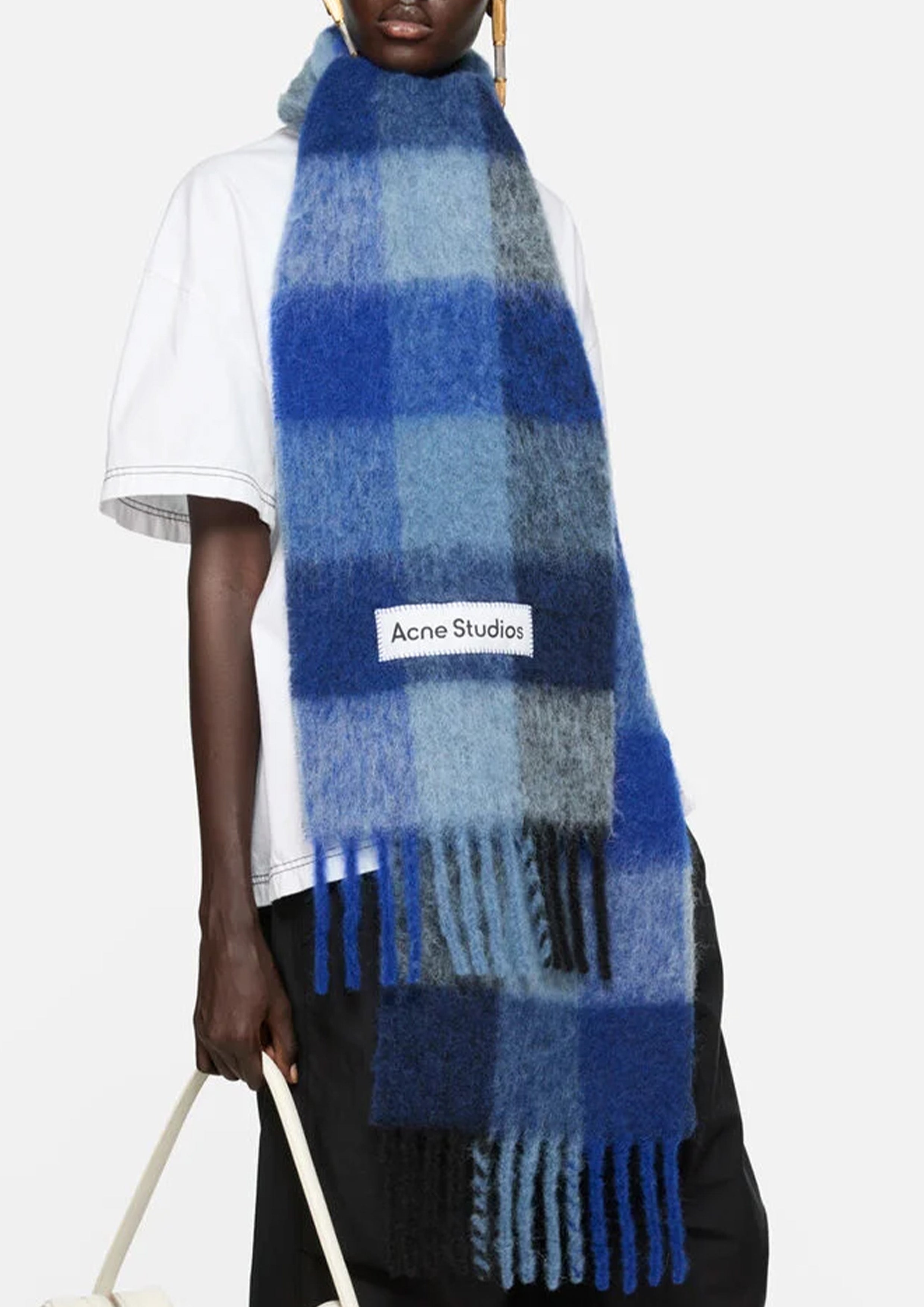ACNE STUDIOS - MOHAIR CHECKED SCARF DARK NAVY/BLACK/BLUE – SOLAR MTP