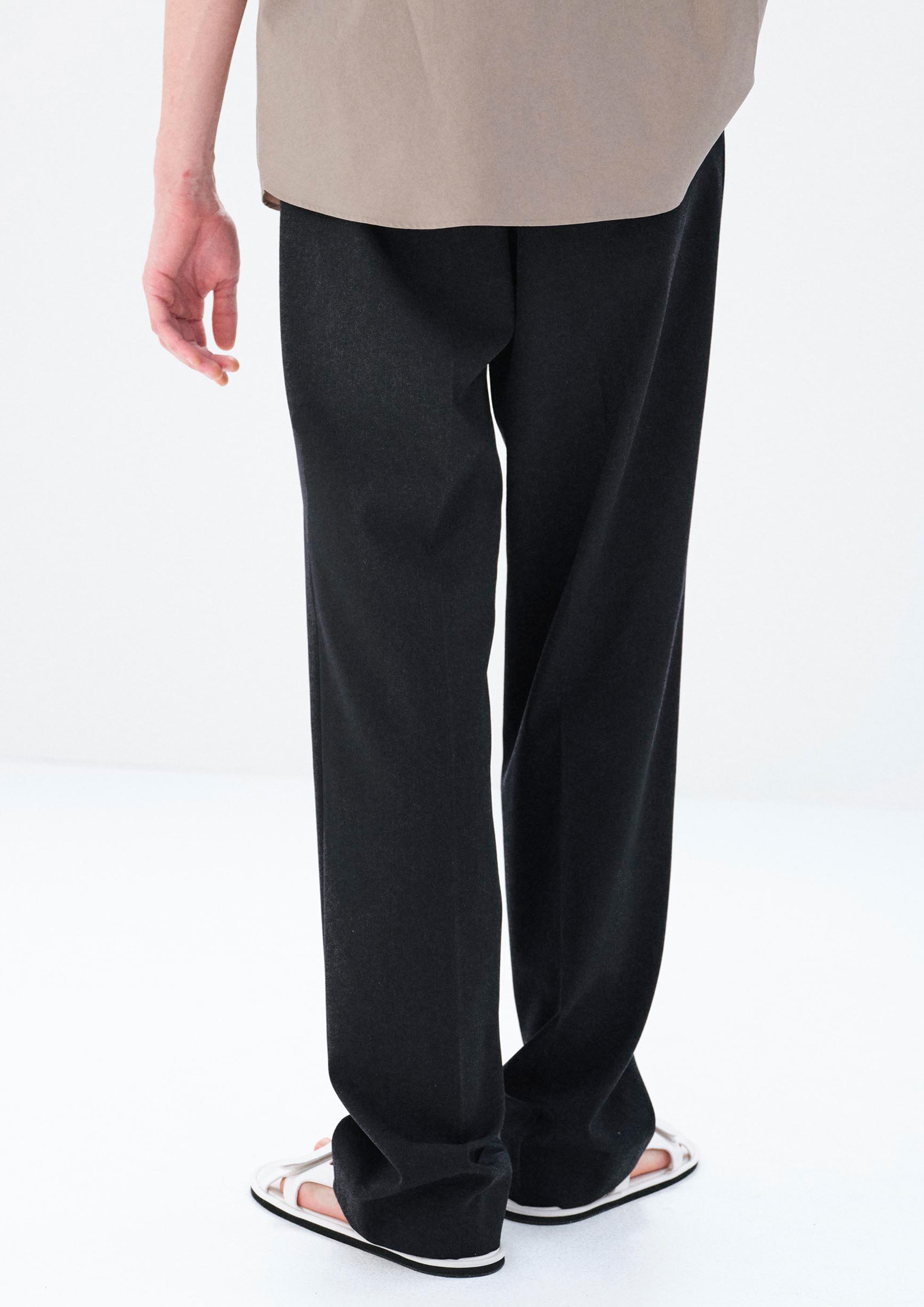 AURALEE - LIGHT WOOL MAX GABARDINE TWO-TUCK SLACKS TOP BLACK