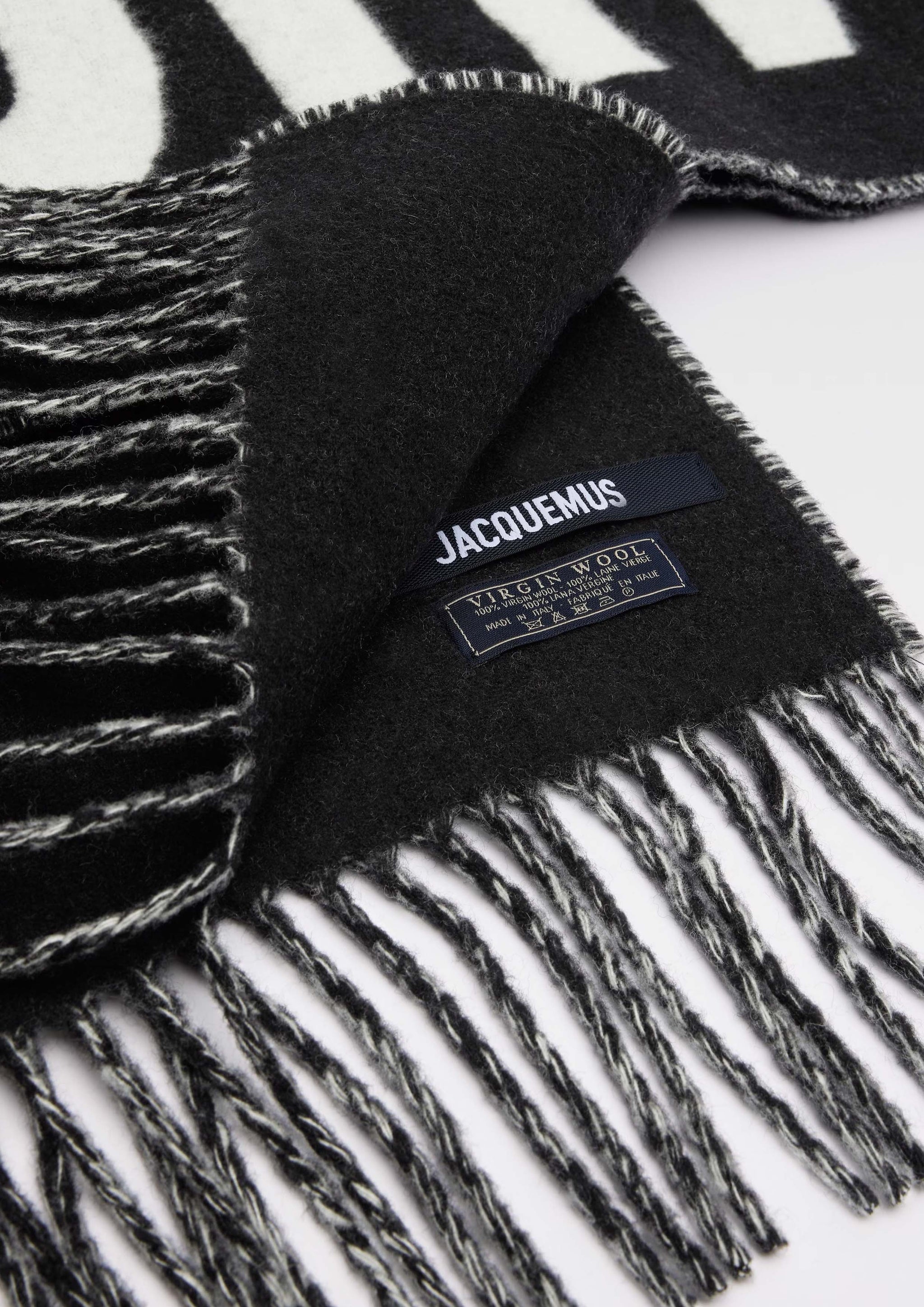 JACQUEMUS - L'ECHARPE JACQUEMUS BLACK – SOLAR MTP