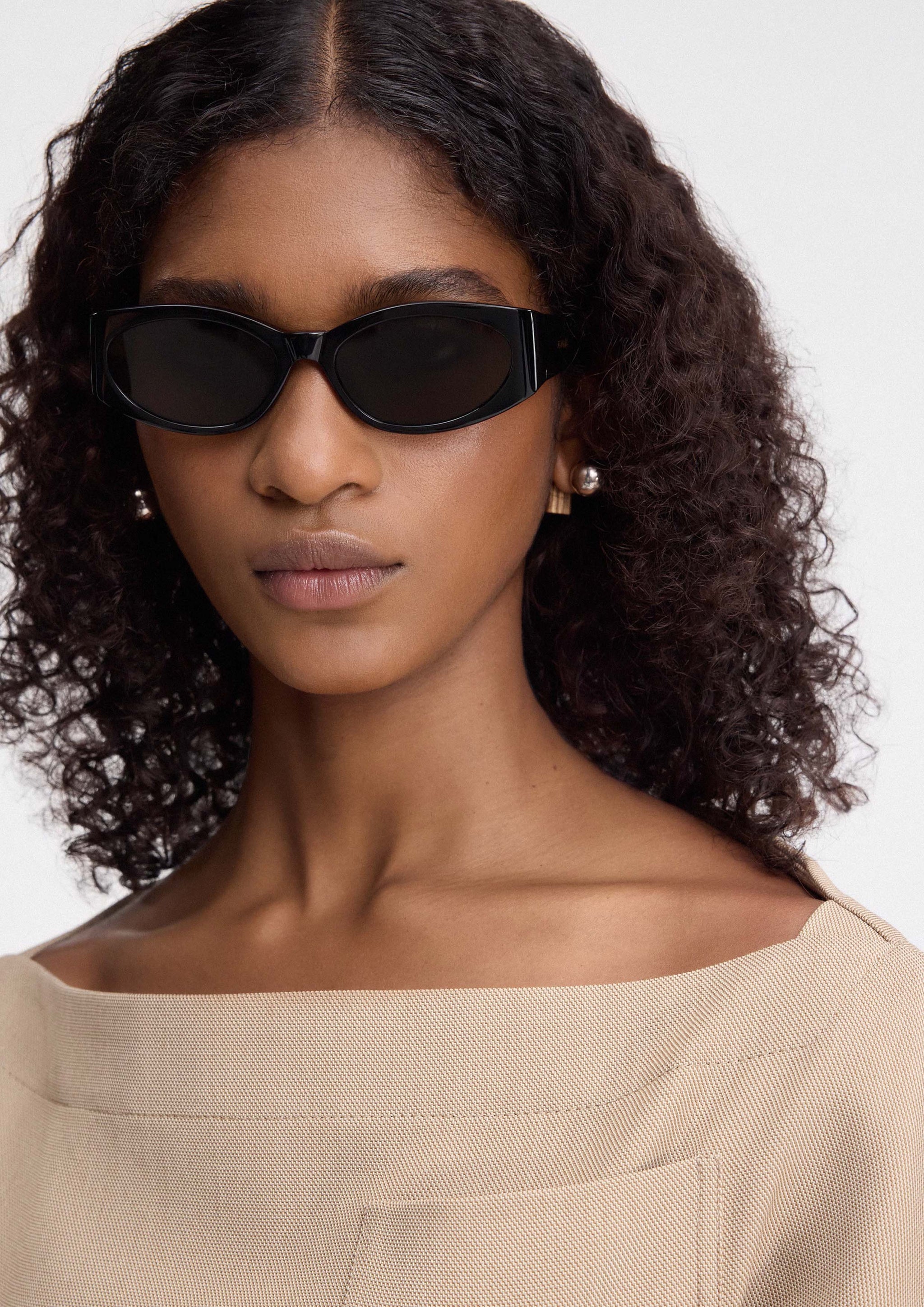 JACQUEMUS - LES LUNETTES OVALO BLACK – SOLAR MTP