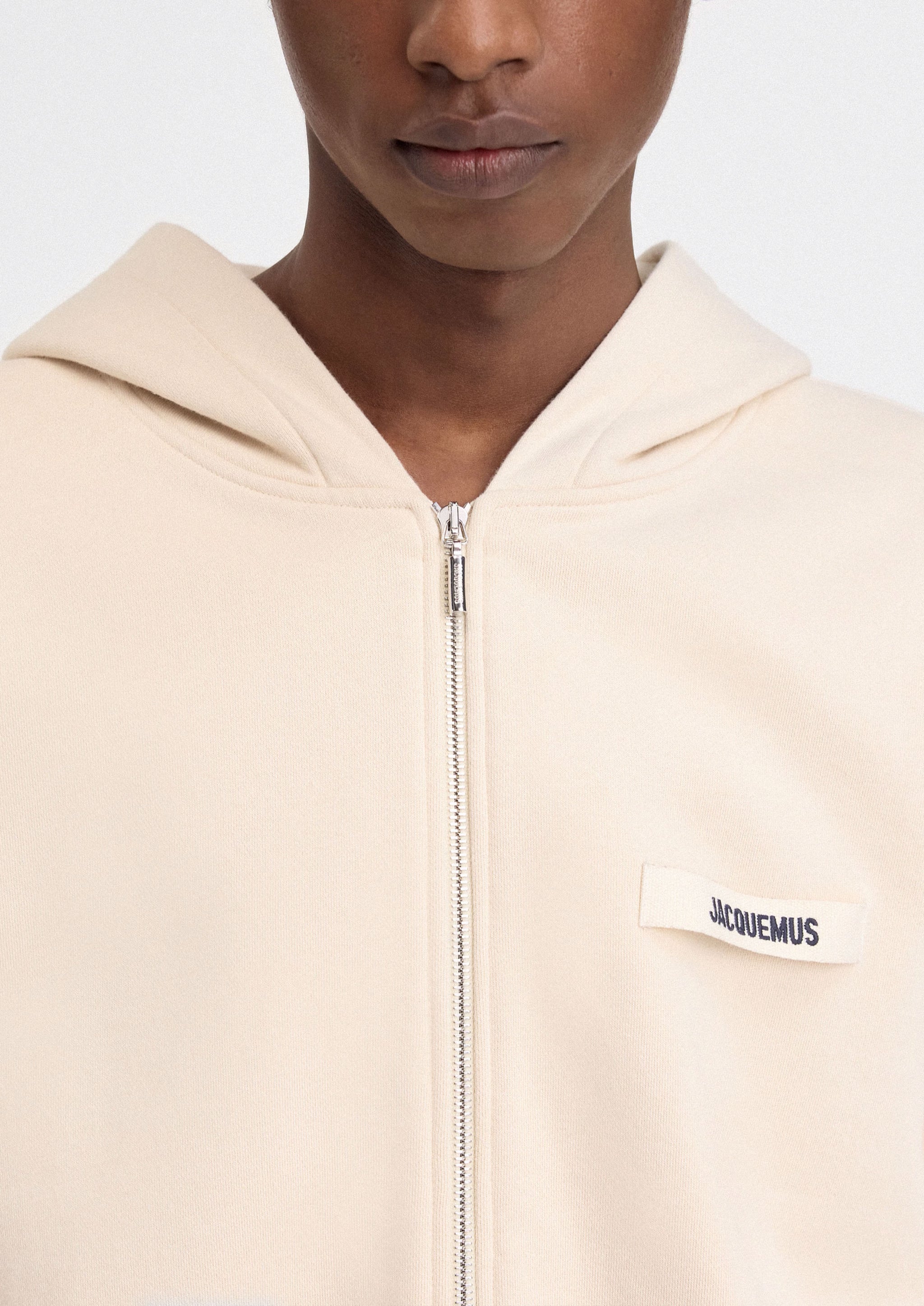 JACQUEMUS - LE HOODIE ZIP GROS GRAIN BEIGE – SOLAR MTP