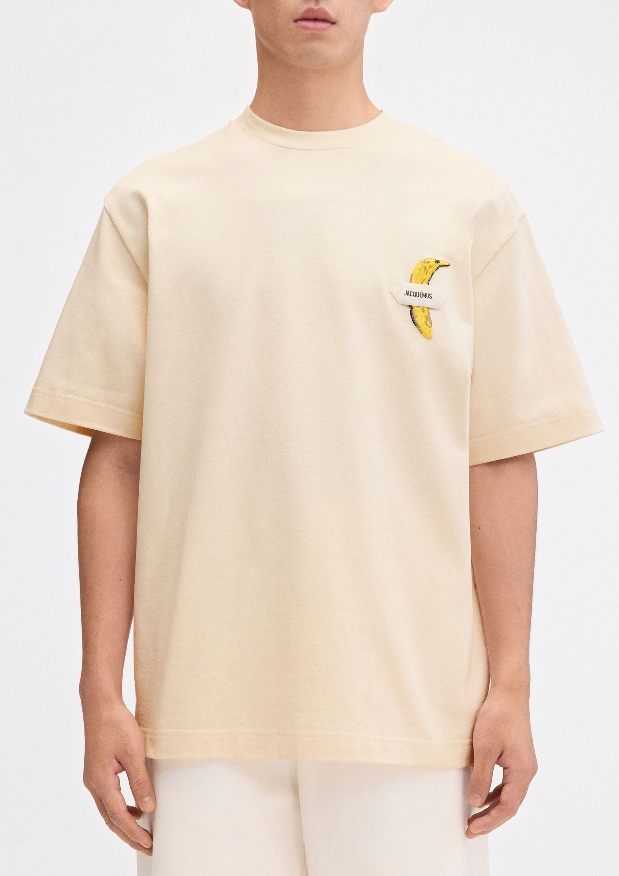 トップス JACQUEMUS TEE JACQUEMUS - LE TSHIRT BANANE BANANA PATCH OFF-WHITE – SOLAR MTP