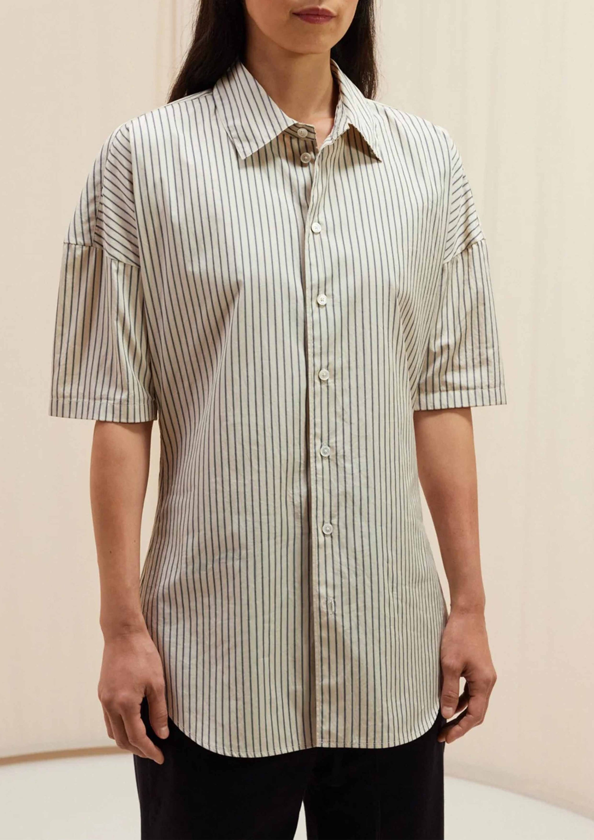 Lemaire - V Neck Shirt in Chalk – Stoy