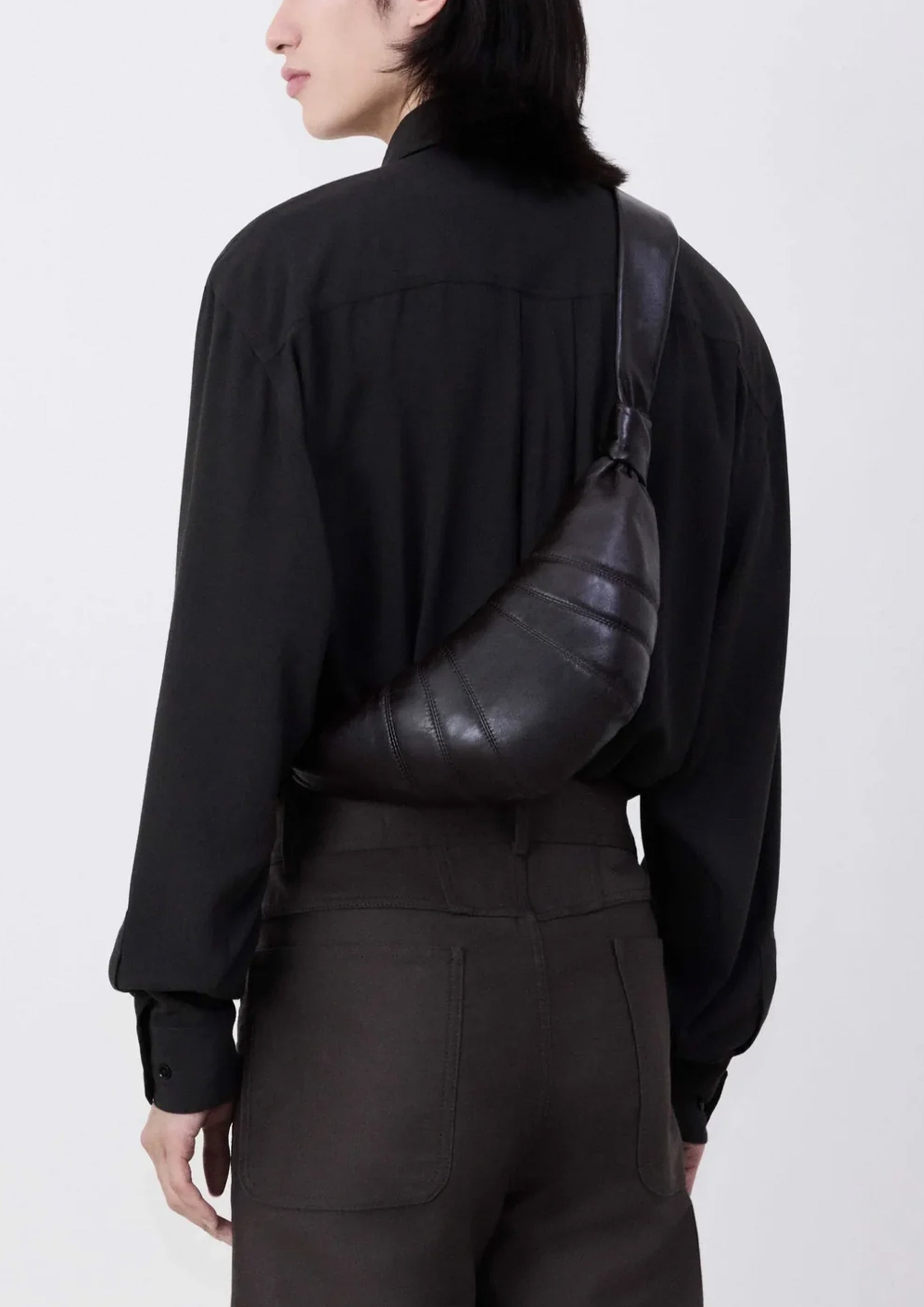 ☆【LEMAIRE】☆SMALL CROISSANT CROSSBODY BA.G☆dark choco☆ BG0003LL0018_BR490_1_e2eae238-