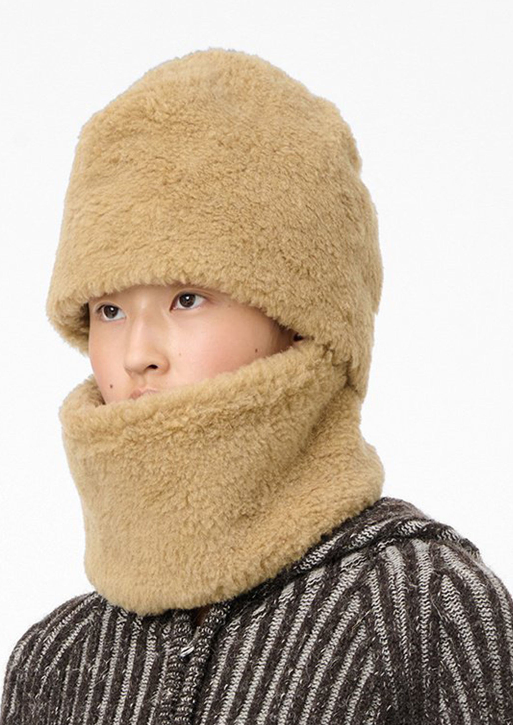 OUR LEGACY - SNOOD DUSTY NATURAL CURLY WOOL – SOLAR MTP