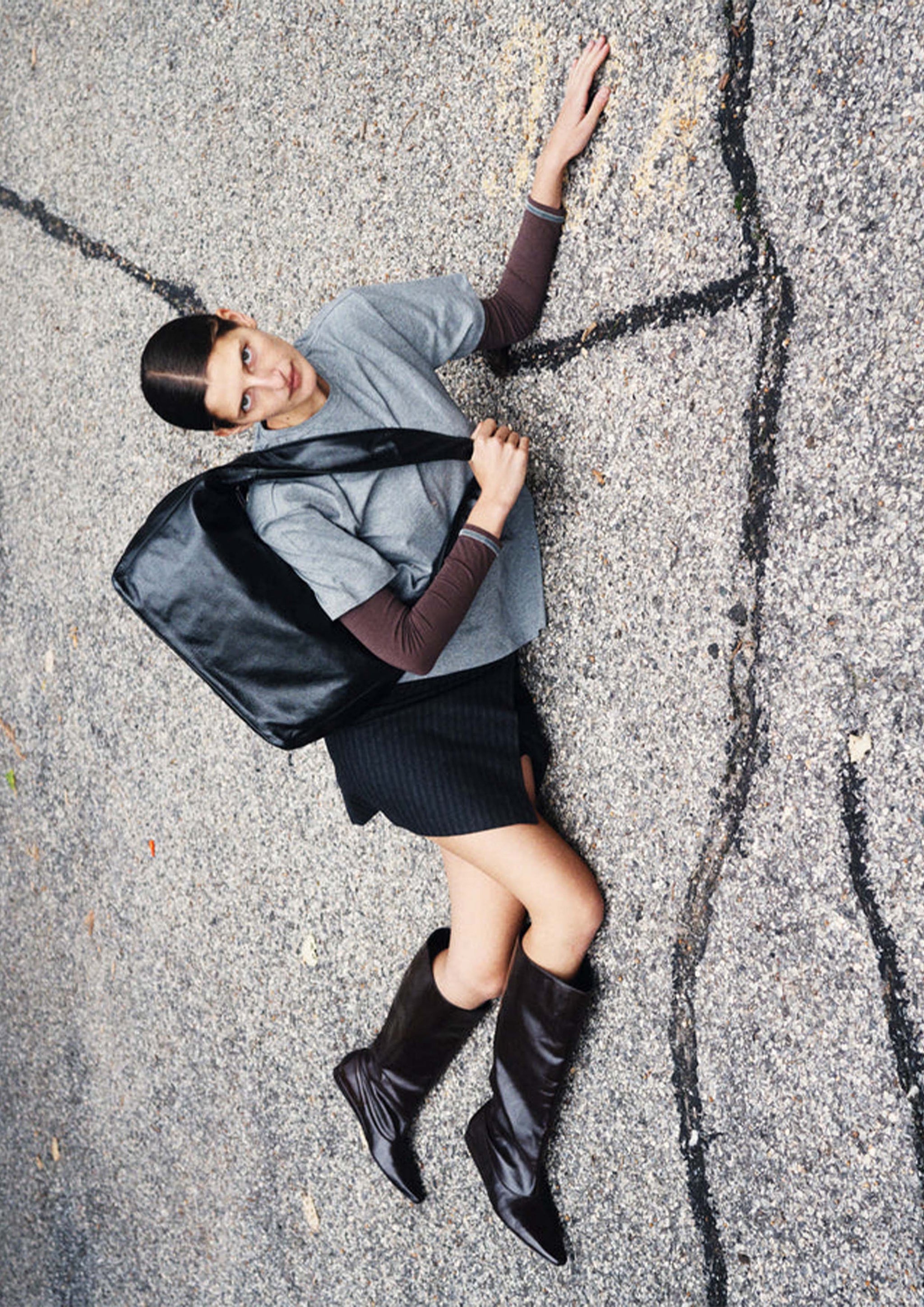 PALOMA WOOL - LISA BLACK – SOLAR MTP
