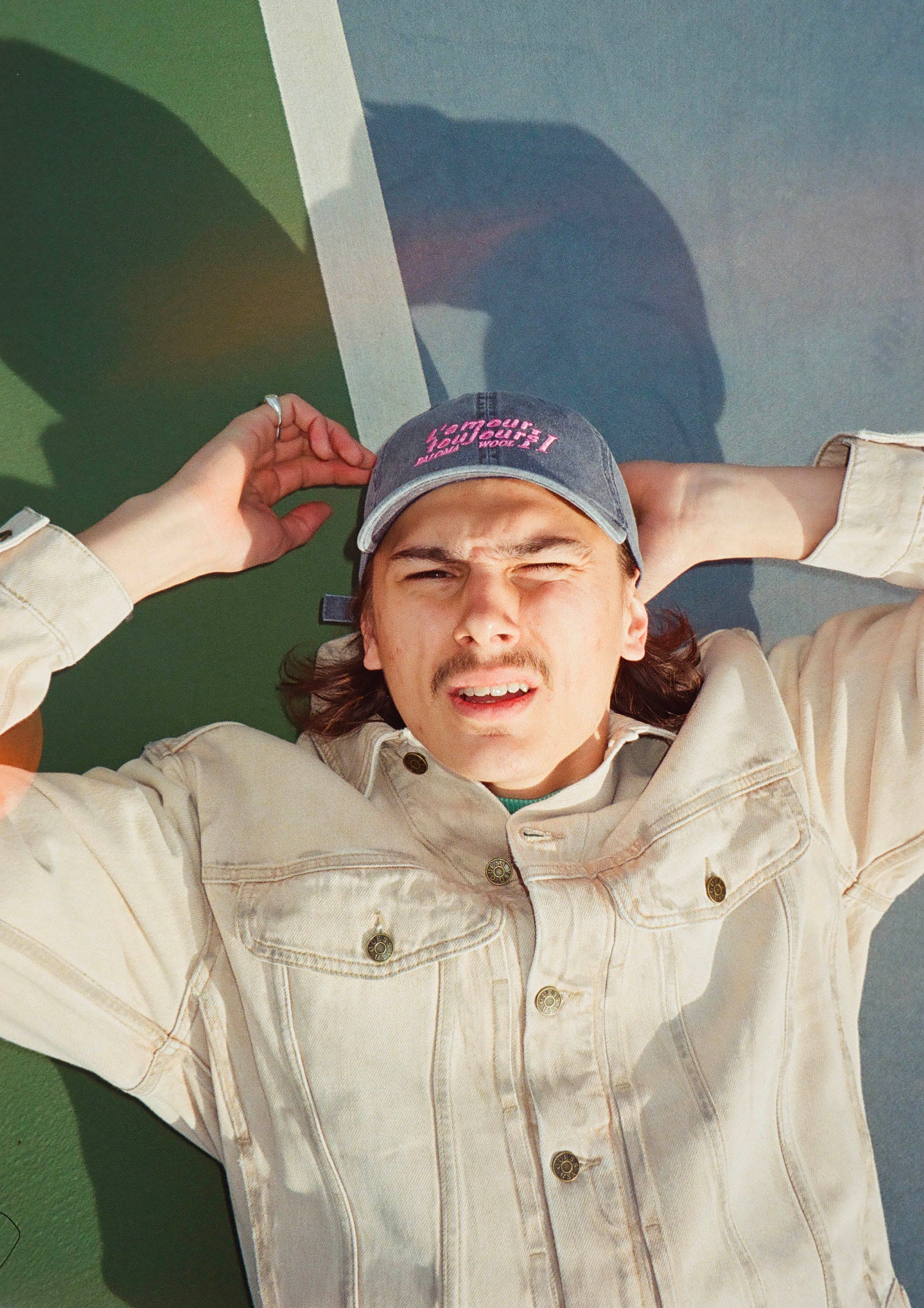 ジャケット・アウター 90s- GUESS silver tracker jacket il_fullxfull.4977842374_n5wm.jpg
