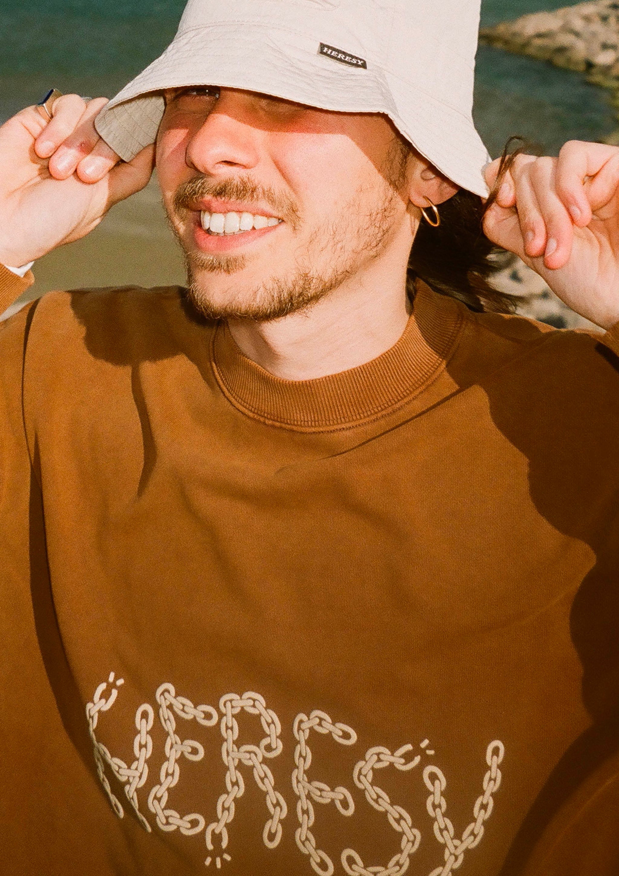 HERESY CHAIN SWEATSHIRT BROWN SOLAR MTP