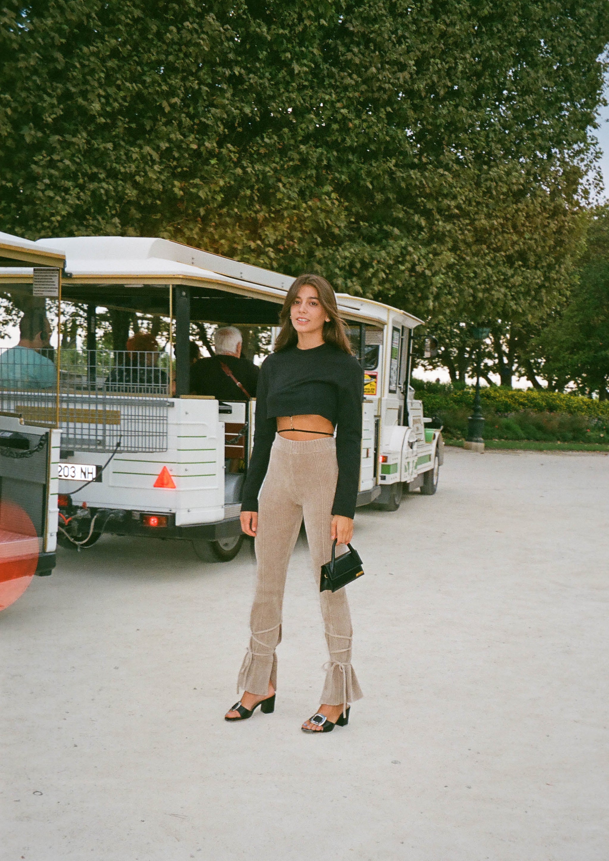 JACQUEMUS - LE PANTALON DUCI DARK BEIGE – SOLAR MTP